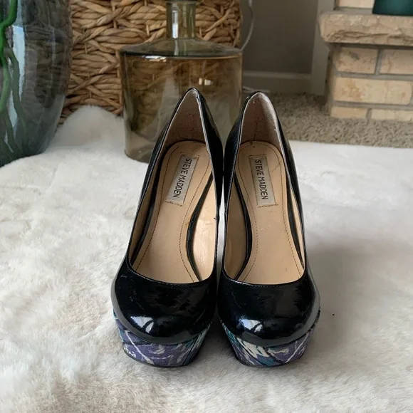 Steve Madden wedge heels - Picture 2 of 5